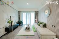 深物业澜湖时代B户型：建面约85㎡三房样板间